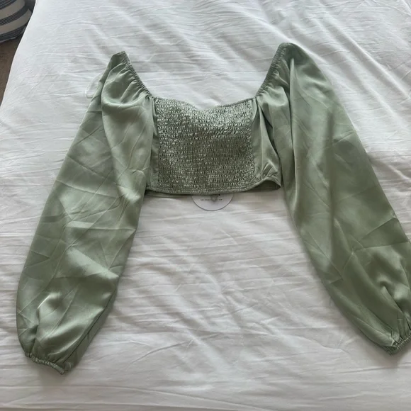 Princess Polly Green Top size US 6 - Picture 2 of 4